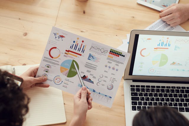 pexels fauxels 3184635